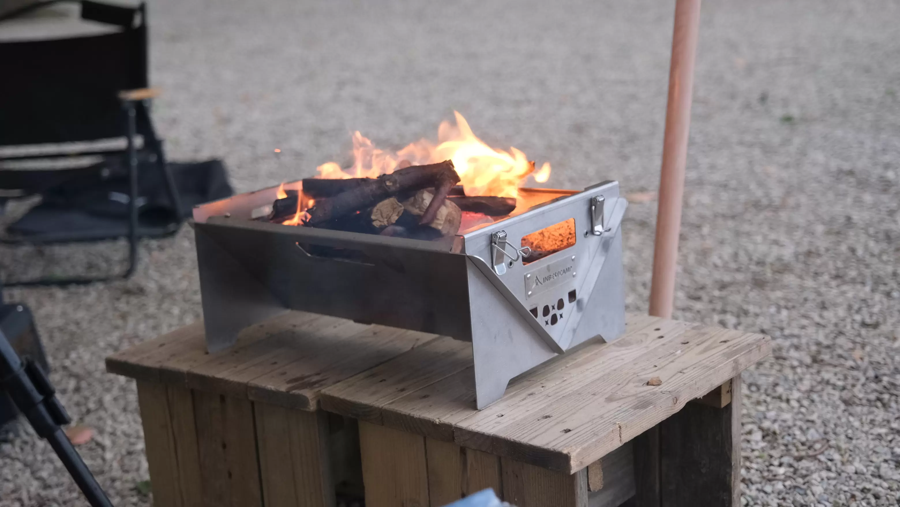 Draaibaar barbecue-rek