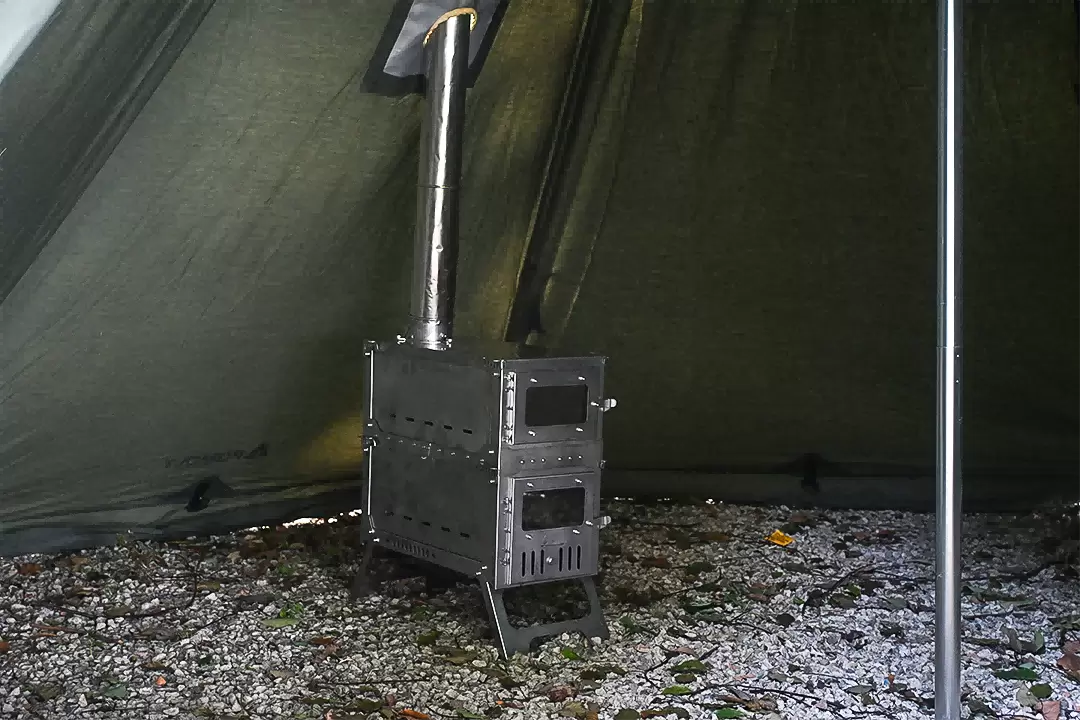 Revolutionaire dubbelvouw houtkachel
