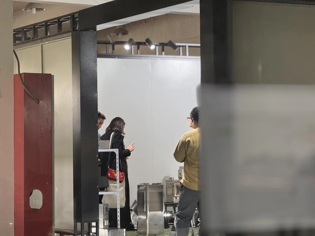 Delegatie van Canadese outdoormerken bezoekt Tuoshenghe Delegatie van Canadese outdoormerken bezoekt Tuoshenghe